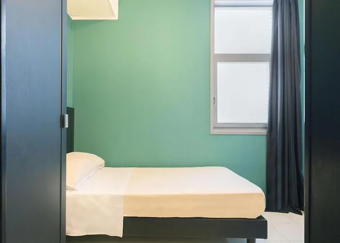 Hotel Executive Business