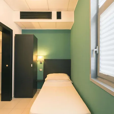 Otel Executive Business 3*