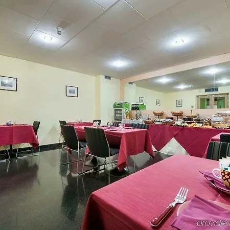 Hotel Executive Business