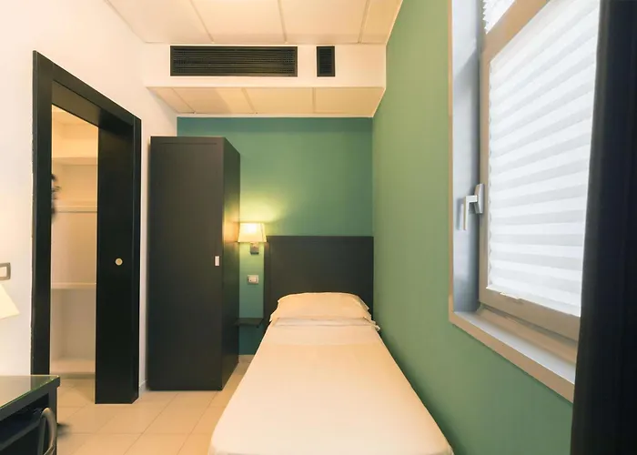 Otel Executive Business 3*