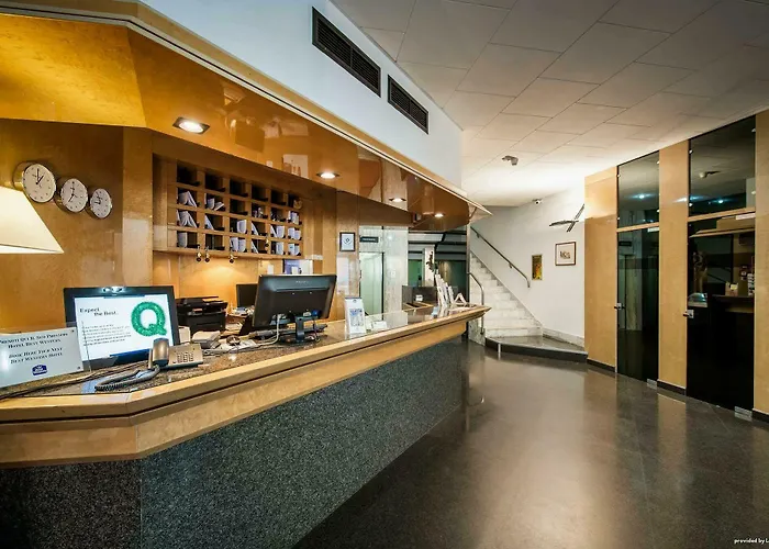 Executive Business 3* בארי